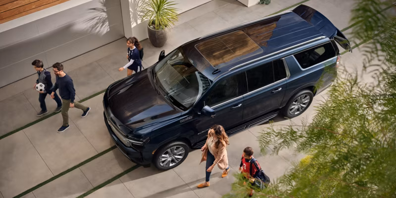 2025 Chevrolet SUBURBAN LS - Image 10
