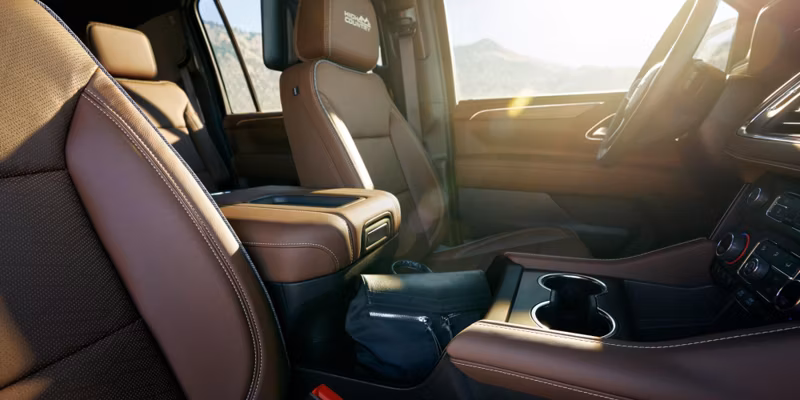 2026 Chevrolet Suburban Lt - Image 14