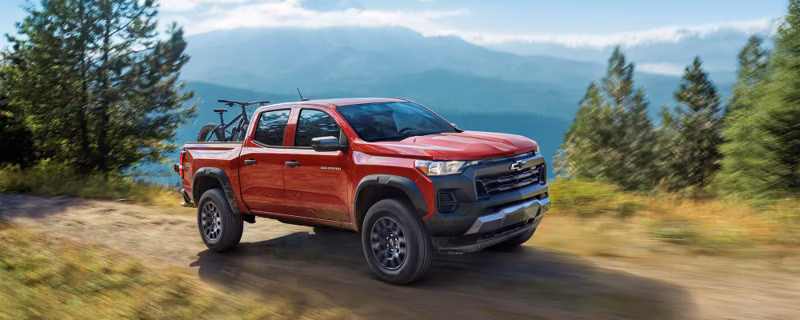 2025 Chevrolet COLORADO Z71 (4WD) - Image 3