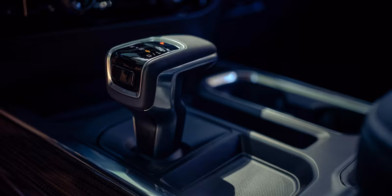 2025 Chevrolet SILVERADO LT Crew Cab, Standard Bed (2WD) - Image 29