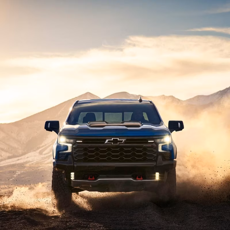 2025 Chevrolet SILVERADO WT Regular Cab, Standard Bed (4WD) - Image 13