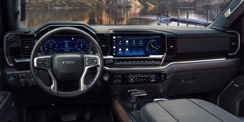 2025 Chevrolet SILVERADO WT Crew Cab, Short Bed (4WD) - Image 27
