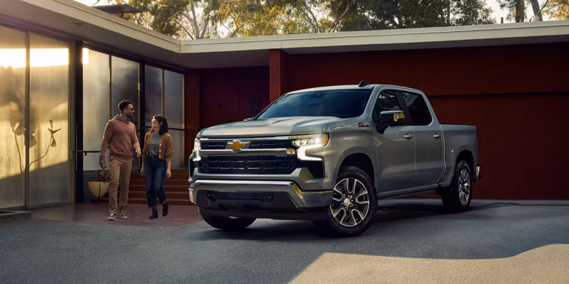 2025 Chevrolet SILVERADO WT Crew Cab, Short Bed (4WD) - Image 43