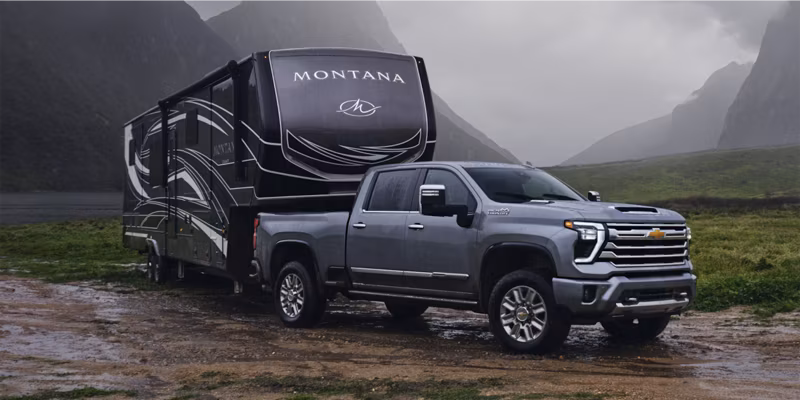 2026 Chevrolet Silverado 3500 HD High Country Single Rear Wheel Crew Cab, Standard Bed (4WD) - Image 9