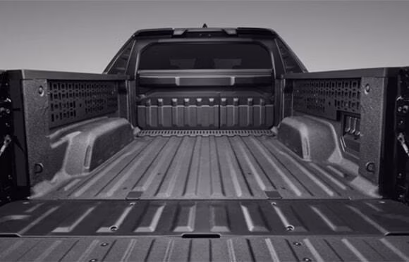 2025 Chevrolet Silverado EV First-Edition RST, 4WD - Image 14