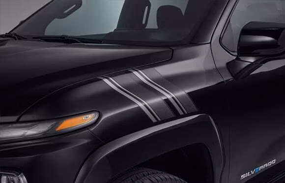 2025 Chevrolet Silverado EV First-Edition RST, 4WD - Image 18