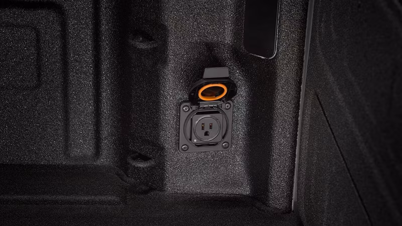 2025 Chevrolet Silverado 3500 HD Crew Cab Long Bed LTZ Dual Rear Wheel (4WD) - Image 34