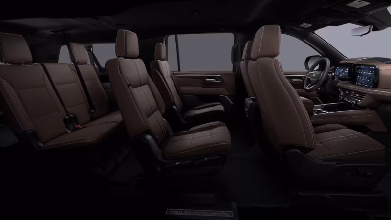 2025 Chevrolet Suburban High Country 4WD - Image 38