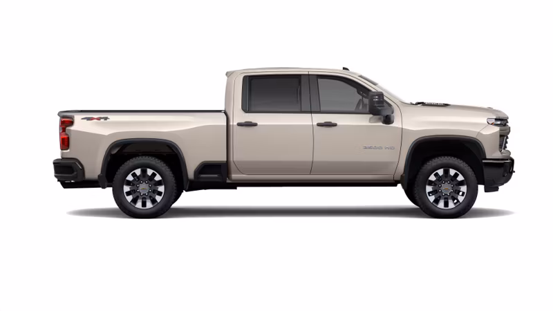 2026 Chevrolet Silverado 2500 HD Double Cab Long Bed Custom 4WD - Image 9